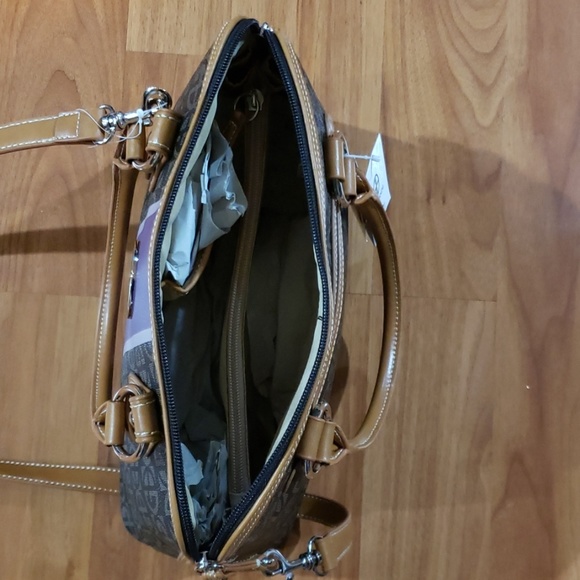 Giani Bernini Black SIG Stripe Dome Handbag - Picture 5 of 6